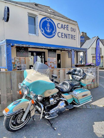 Relais Motards CAFÉ DU CENTRE PENESTIN