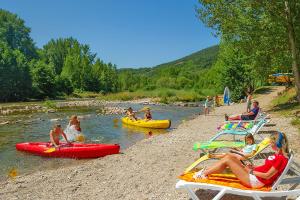 12-camping-canoe-gorges-du-tarn-0